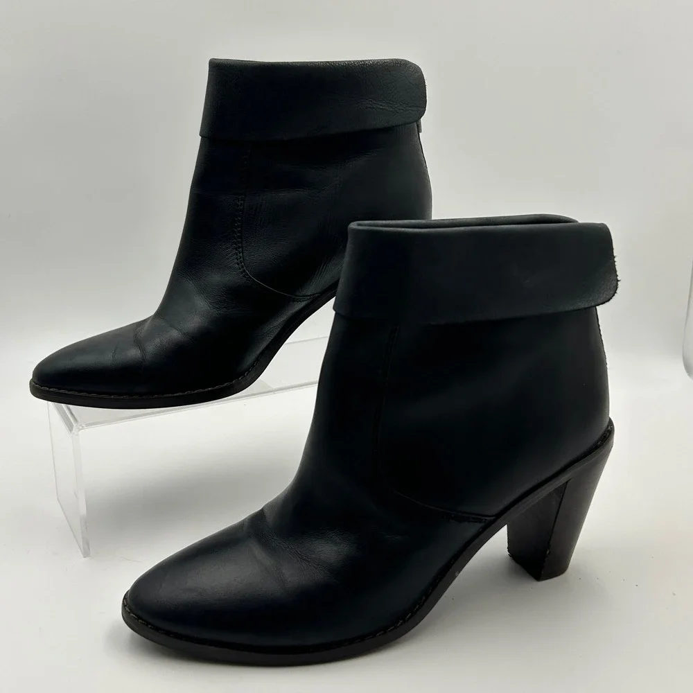 Lucky Brand Ankle Boots Womens‎ 6.5 Black Leather Fold Over Cuff Block Heel Chic